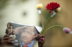 Irán hace votos por la pronta recuperación de Chávez