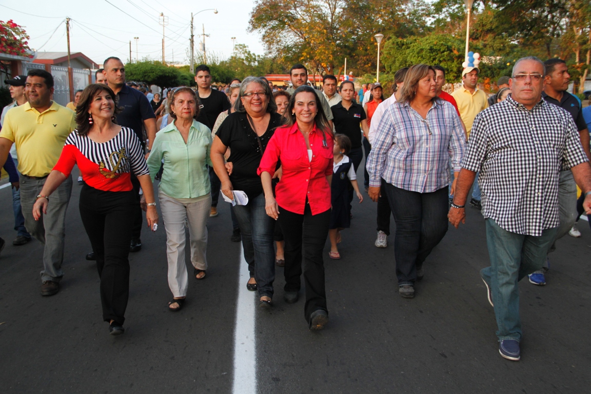 Urbanización “La Floresta” recuperó la hermosura de sus espacios públicos