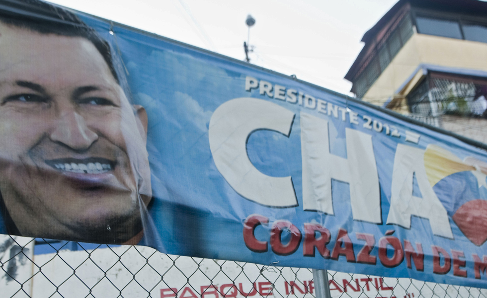 Cúpula chavista ataca a la prensa internacional tras ver a Chávez en Cuba