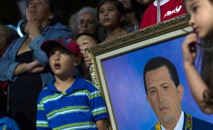 Abogados venezolanos piden a la Asamblea que solicite una junta médica para saber de Chávez
