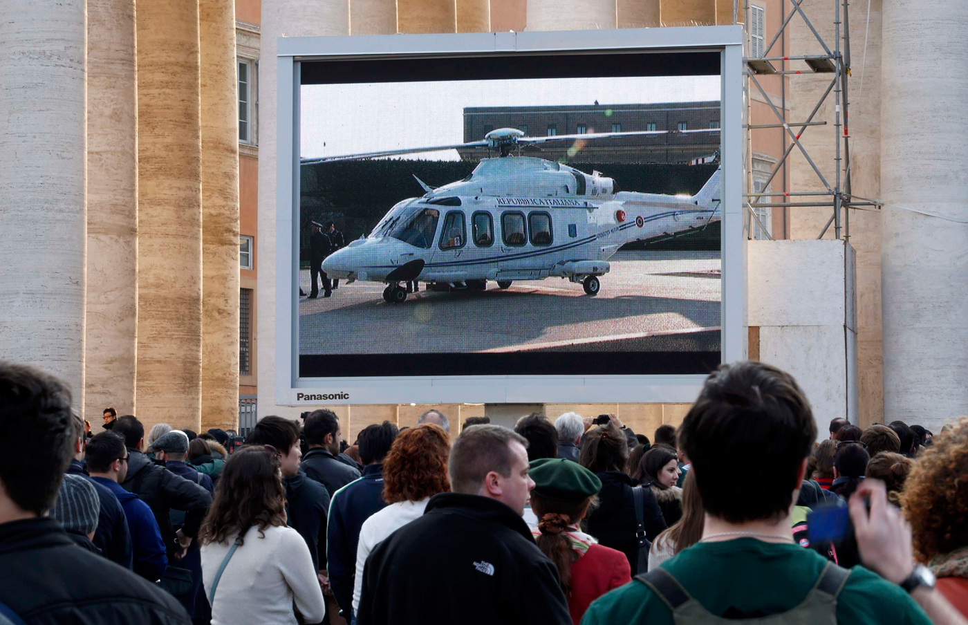 En este helicóptero el Papa salió del Vaticano (Foto)