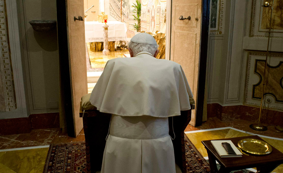 Benedicto XVI consolidó el giro conservador de la iglesia en América Latina