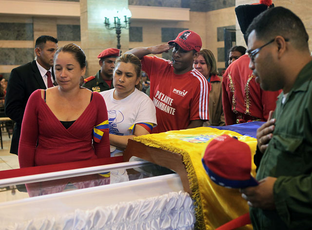 ¿Dónde será sepultado Hugo Chávez?
