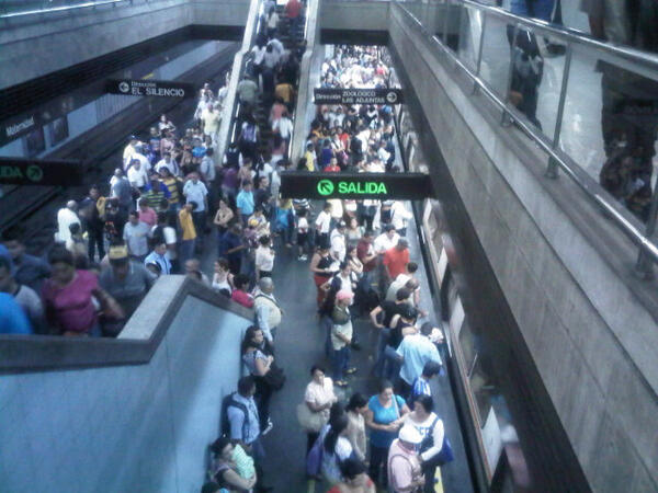 Reportan retraso en Línea  2 del Metro de Caracas