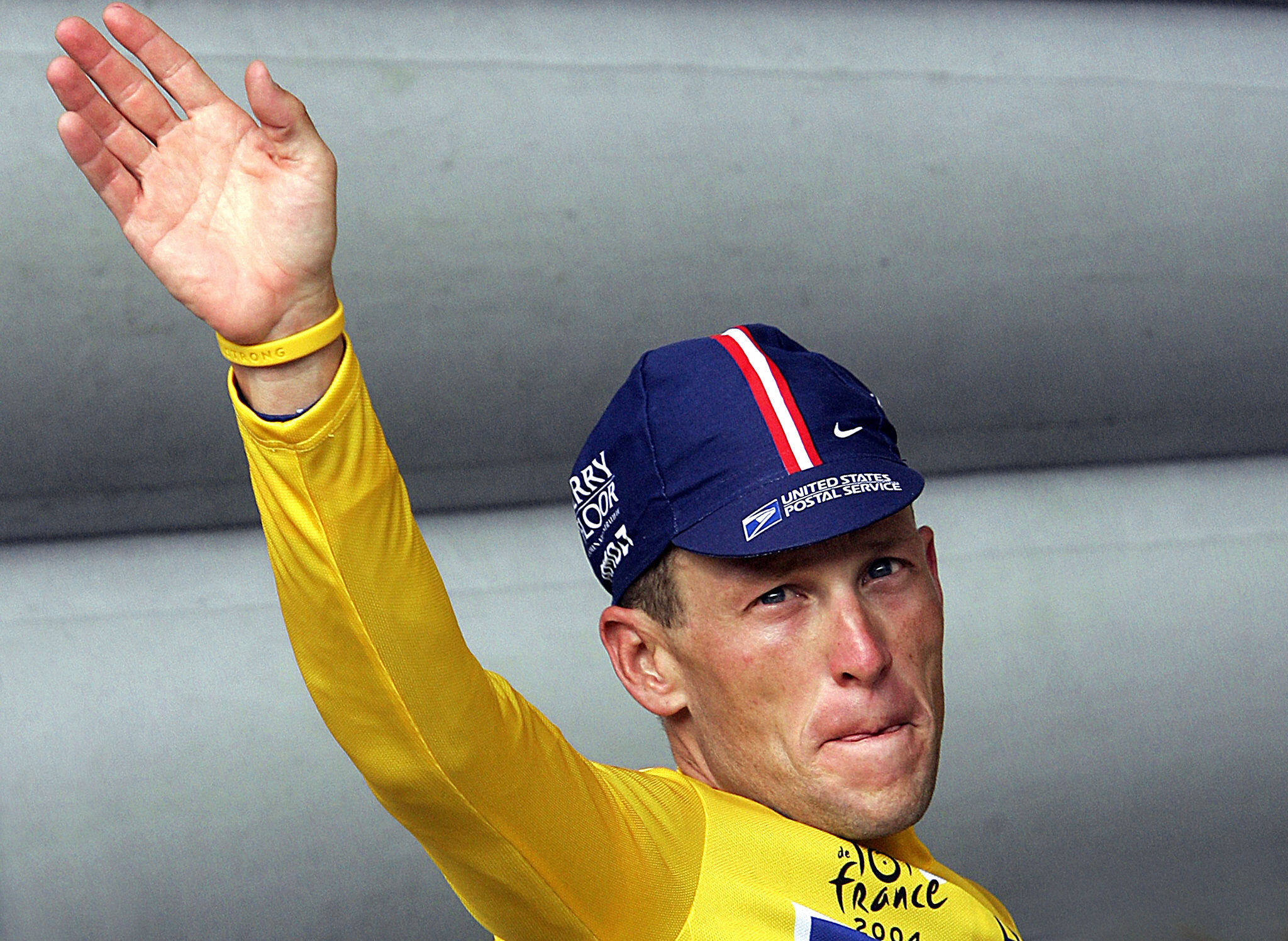 Lance Armstrong enfrenta 2 nuevas demandas