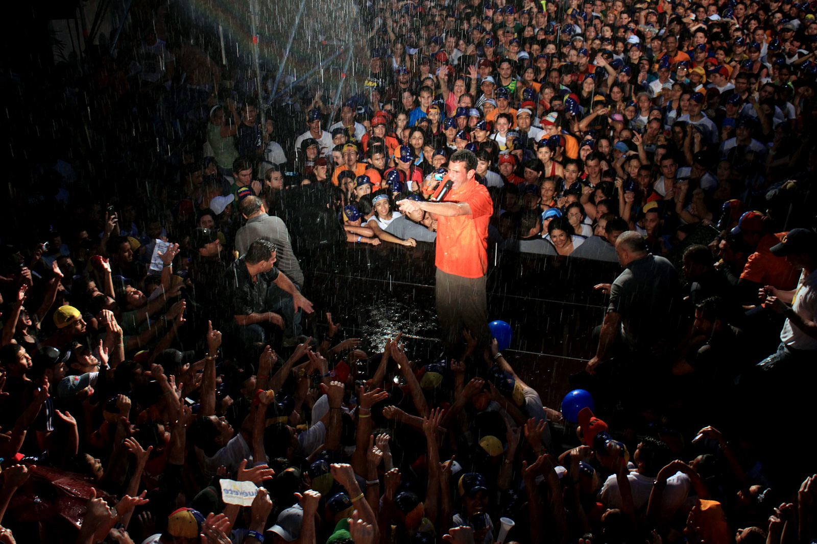 Capriles: Maduro no sería nada si no abusara del poder (Fotos)