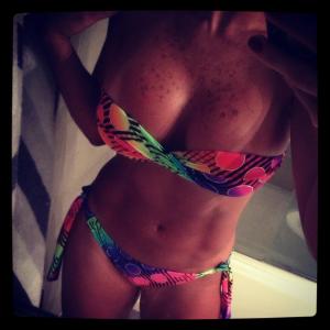 Las fotos que tuitea nuestra espectacular modelo fitness Michelle Lewin (Sabor venezolano + UFFF)