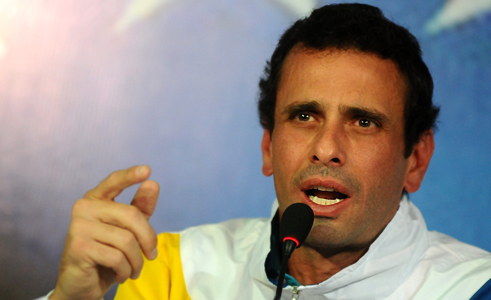 Capriles: Nuestra confrontación es con los corruptos, no con el pueblo