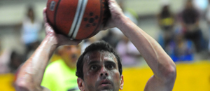 Capriles se prepara para el domingo en caimanera de basquet (video + así juega)