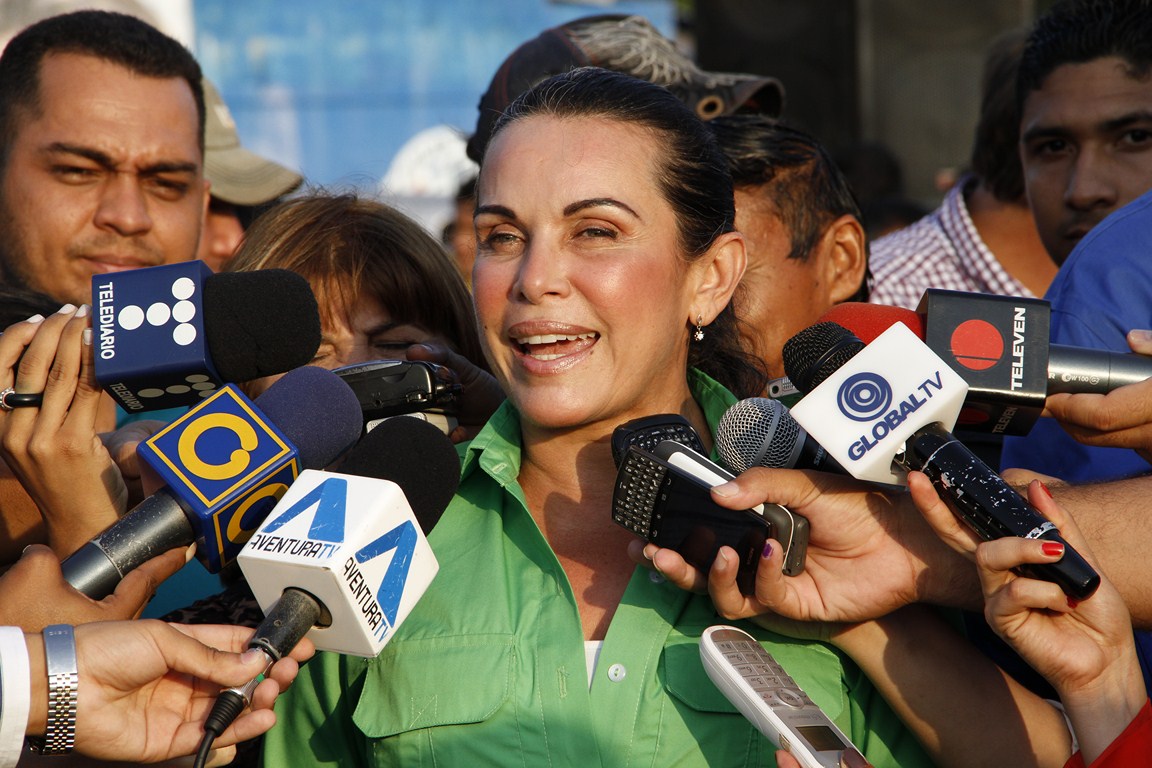 Eveling de Rosales: Aplaudo que Capriles sea el jefe de campaña de la MUD para el 8-D