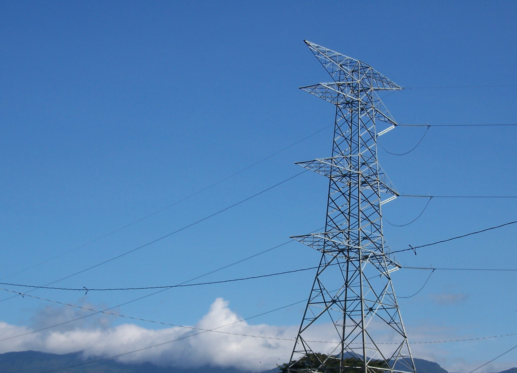 Inicia fiscalización de usuarios del servicio eléctrico que consuman más de 100 kw