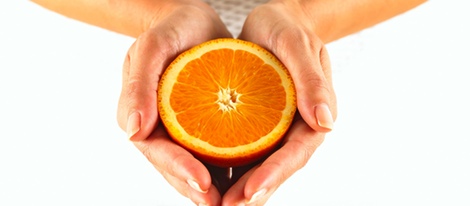 Mascarilla de naranja y yogur para las manchas en la piel (Excelente)