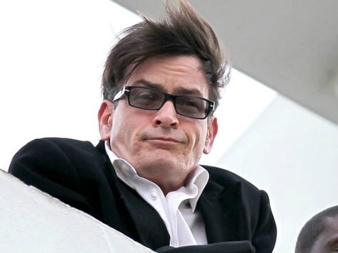 Charlie Sheen se niega a pagarle pensión a su ex esposa