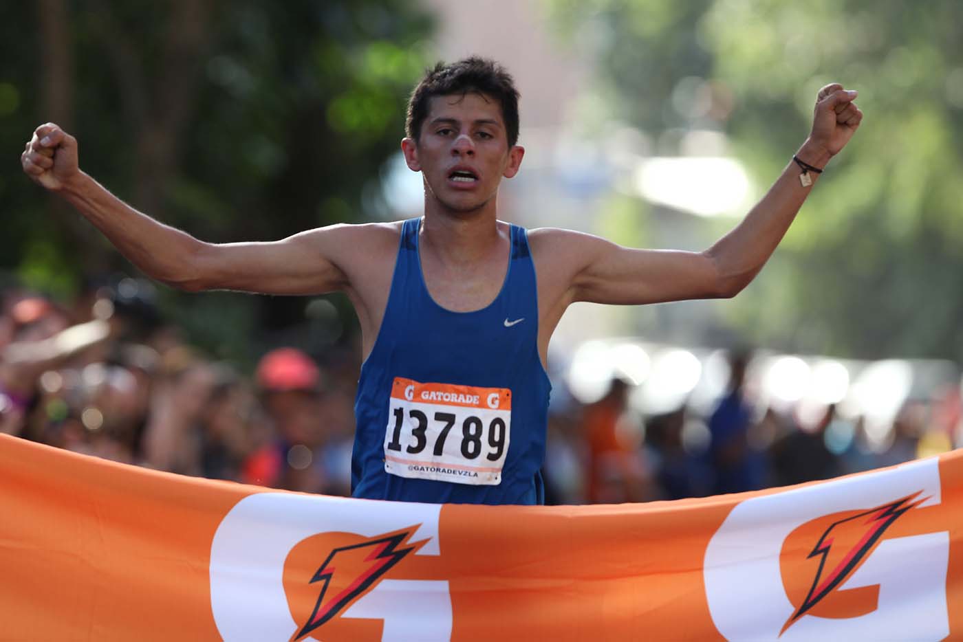 “El Pájaro” José Varela voló muy alto en el circuito 10K Gatorade 2013 (Fotos)