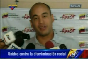Héctor Rodríguez dice que la oposición discriminaba a Chávez por su raza (Video)