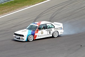 Cecotto triunfó en Nurburgring y brindó espectáculo (FOTOS)