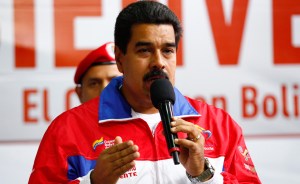 El Nuevo Herald: Maduro anda en busca del poder total
