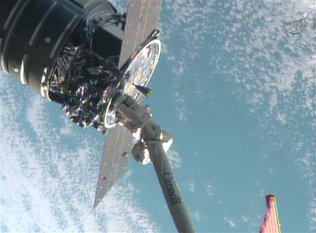 Cápsula Cygnus acoplada con éxito a ISS, con una semana de retraso