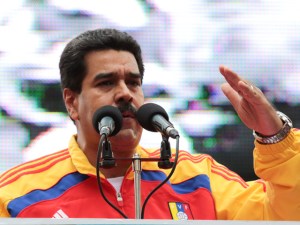 Maduro llegó a Barquisimeto para estrenar el Transbarca