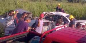 Cuatro muertos deja una colisión frontal de dos vehículos en la Carretera Falcón-Zulia
