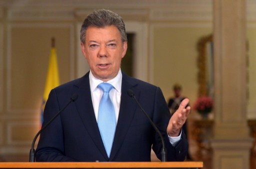 Santos lanza campaña para un segundo mandato