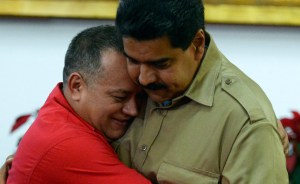 Maduro da “todo su respaldo” a Diosdado Cabello tras acusaciones de narcotráfico