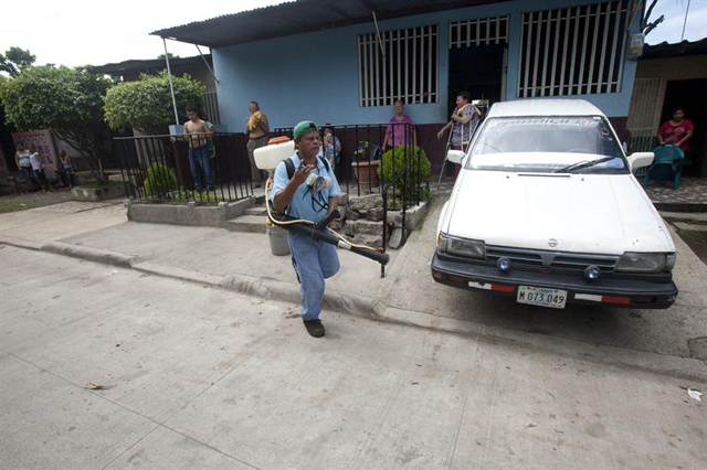 Cuba y Venezuela mandan apoyo a Nicaragua para combatir el dengue