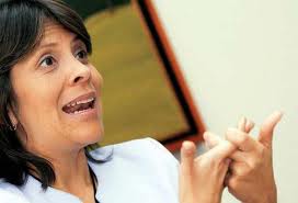 Oblitas: No hemos recibido denuncia de ningún actor político sobre decreto del día de Chávez”