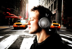 ¿Cómo elegir los audífonos adecuados?