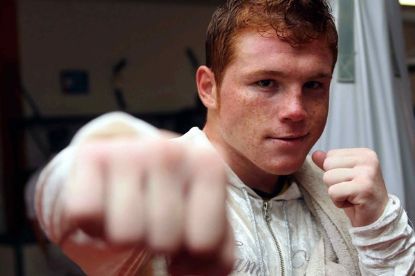 “El Canelo” peleará el 8 de marzo en Las Vegas