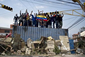 Las barricadas en Táchira se extienden más allá de las calles