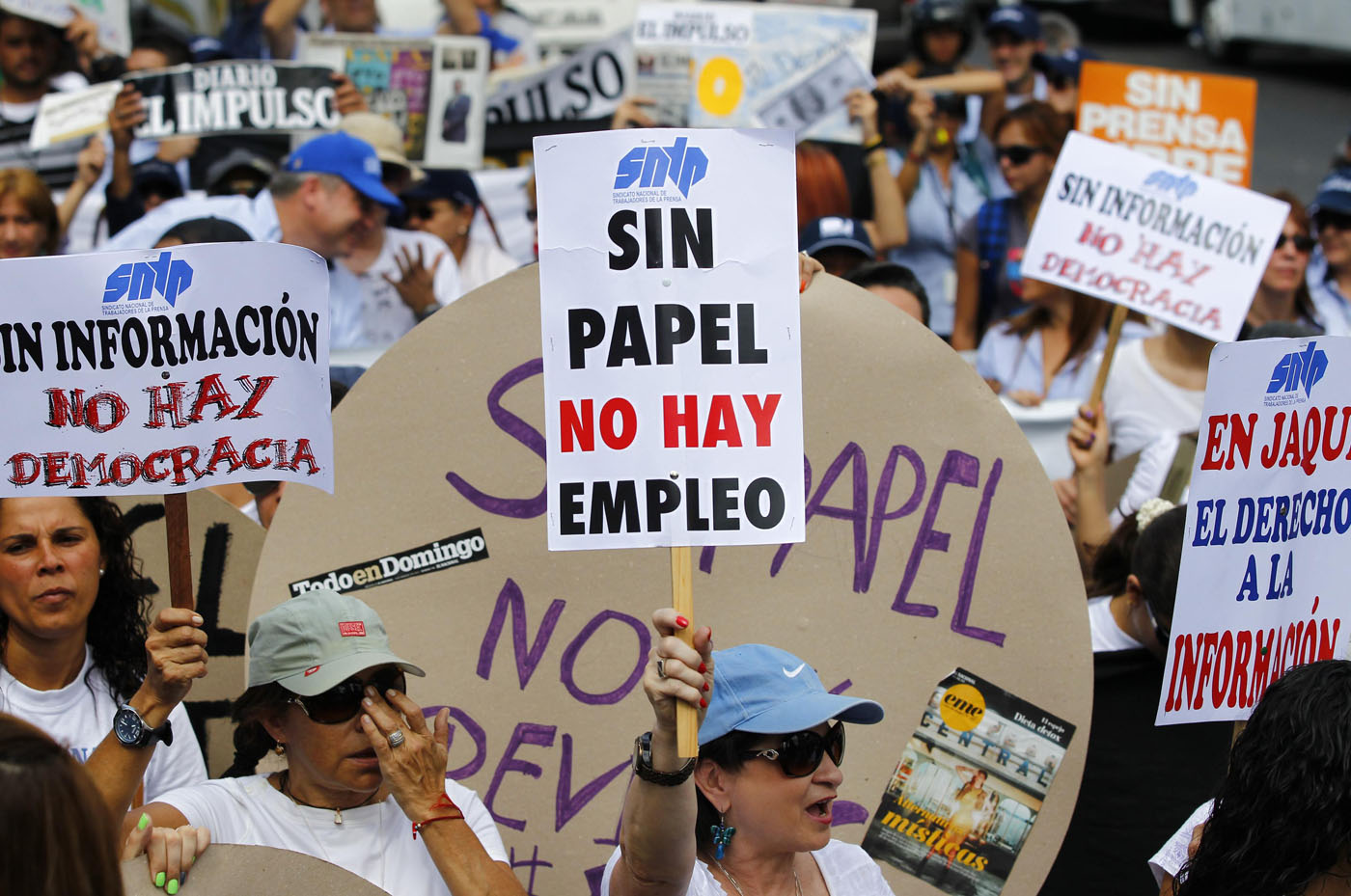 Transparencia Venezuela: Censura financiera acaba con medios impresos venezolanos