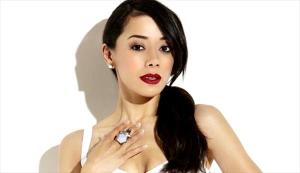 Aimee García, la cara latina en “RoboCop”
