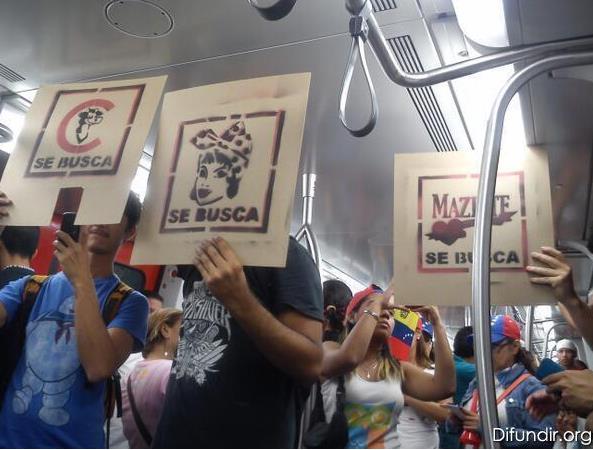 La protesta creativa y pacífica reinó en el Metro de Caracas (Foto)