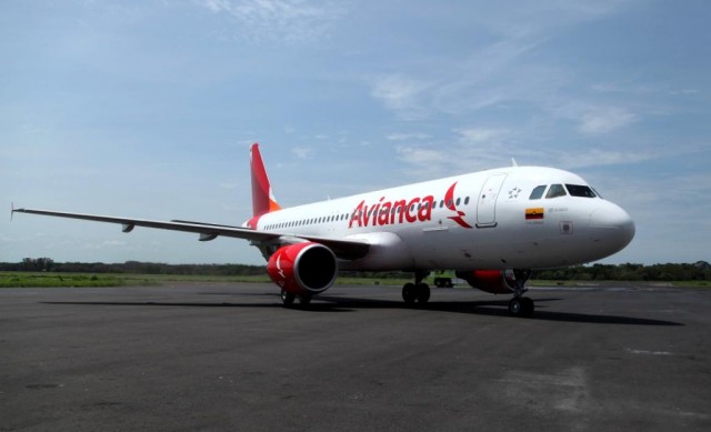 Avión de Avianca con destino Bogotá retornó por impacto contra un ave