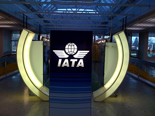 Iata insta a Venezuela permitir a aerolíneas repatriar 3.800 millones dólares