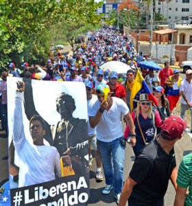 Zulianos claman por libertad de Leopoldo López y retorno de exiliados (Fotos)