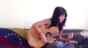 “El que se cansa pierde”, la canción que le toca el corazón a los venezolanos (Video)