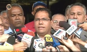 Denuncian ante la Fiscalía al presidente del Banco Venezolano de Crédito por traición a la patria