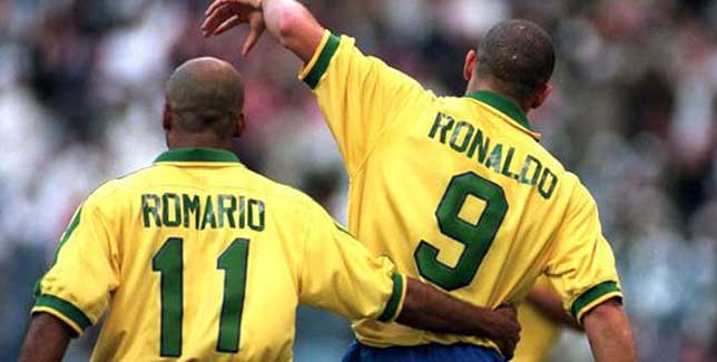 Romario se enfrenta a Ronaldo