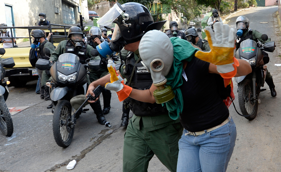 Fiscal General: De 213 personas detenidas 17 son estudiantes