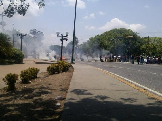 Vecinos reportan enfrentamiento en El Cardenalito, Barquisimeto (Fotos)
