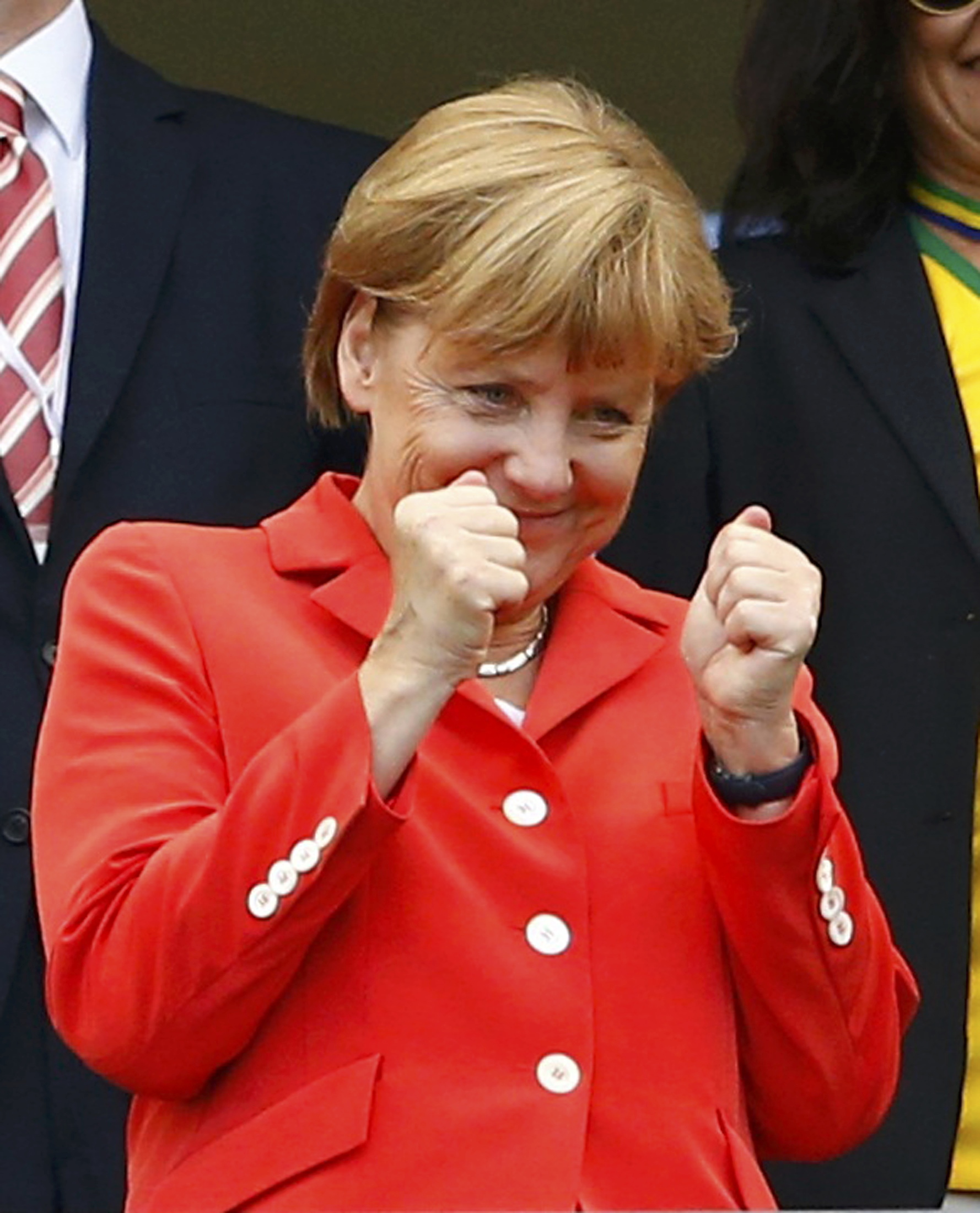 Angela Merkel apoya a su selección en el estadio Fonte Nova (Fotos)