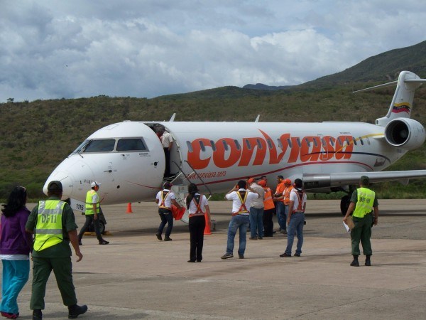 Conviasa activó aviones para trasladar a pasajeros de Madrid y Buenos Aires