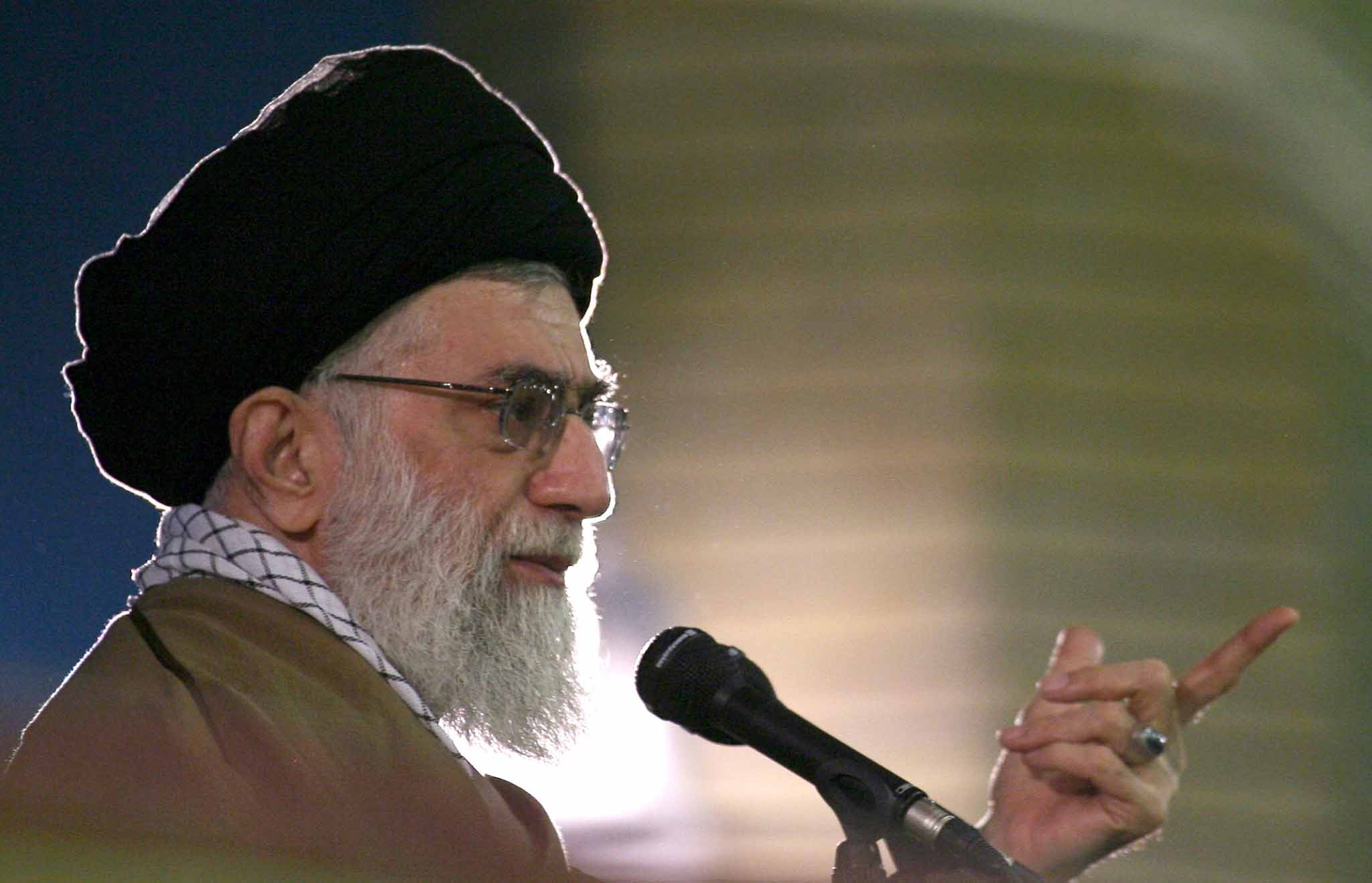 Líder de Irán ordenó medidas enérgicas contra los disturbios: Lo que sea necesario