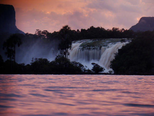 Turismo terapéutico en Canaima