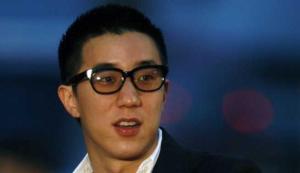 China confirma el arresto formal de hijo de Jackie Chan por cargos de drogas