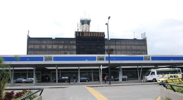 Detienen a dos venezolanos con droga en aeropuerto de Bogotá