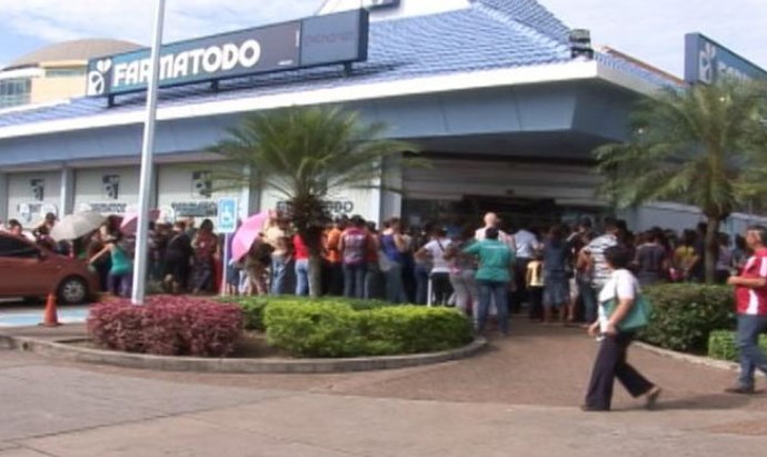 Gritos, discusiones y golpes… En un día de compras en Barinas