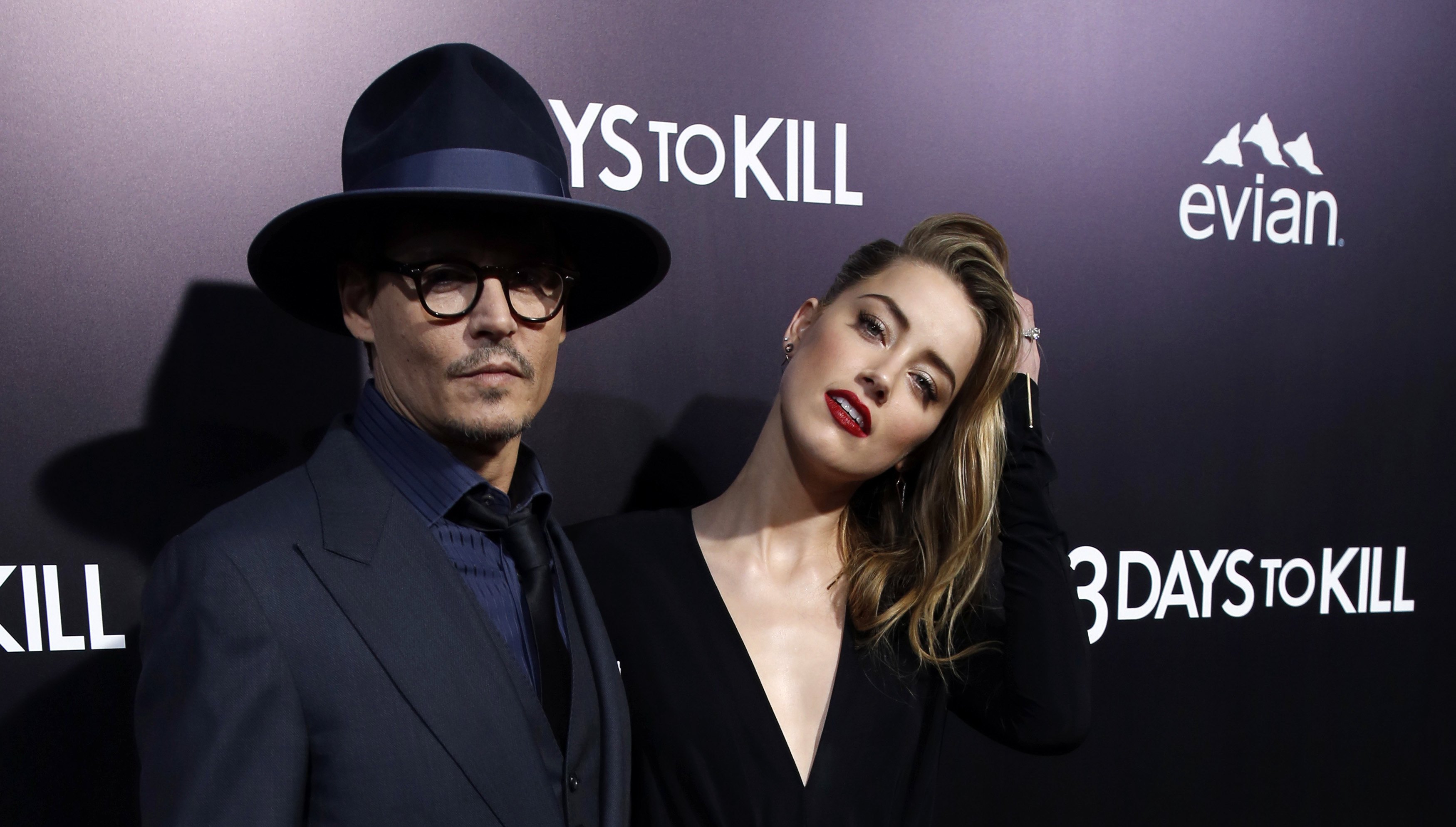 El actor Johnny Depp le da largas a su boda con Amber Heard